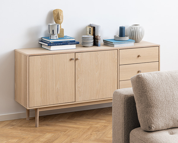 Menton Skjenk i moderne, nordisk design